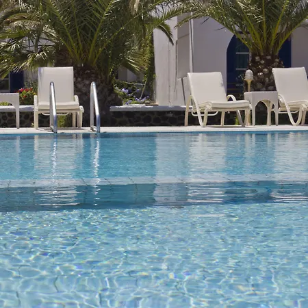 Апарт-отель Louis Santorini