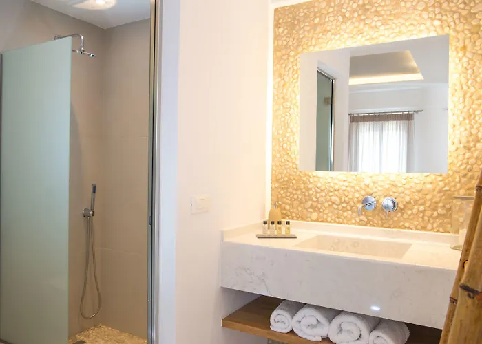 Louis Santorini Hotel apartamentowy Kamári