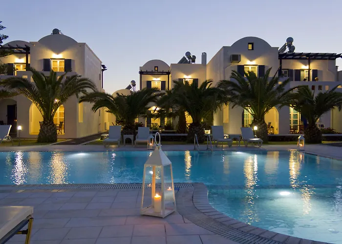 Louis Santorini Kamári