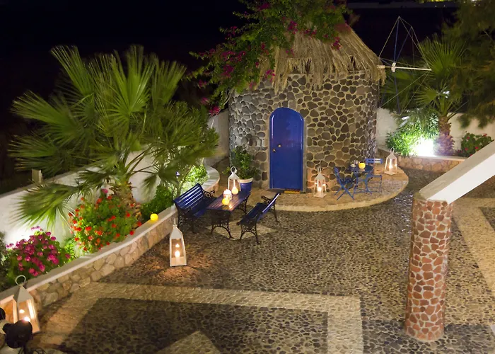 Louis Santorini Hotel apartamentowy Kamári