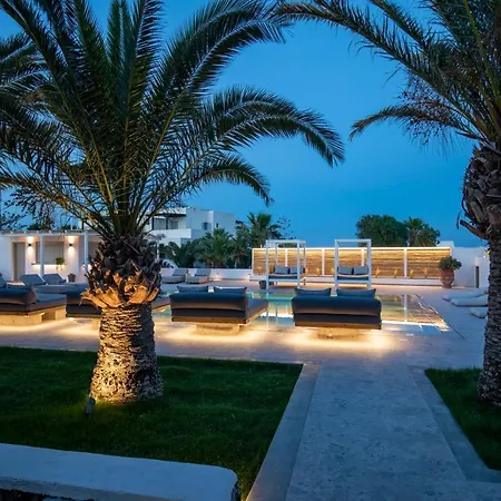 استوديوهات لويس سانتوريني 4* Kamári