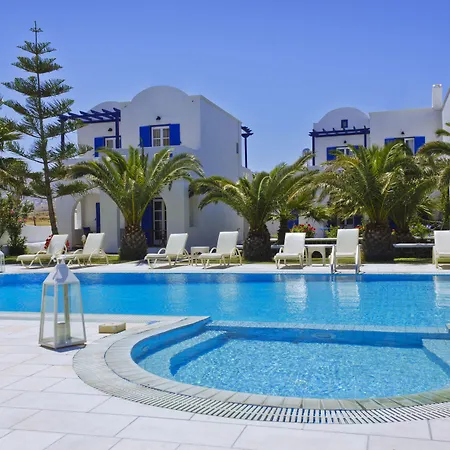 아파트호텔 루이스 스튜디오 산토리니 4*