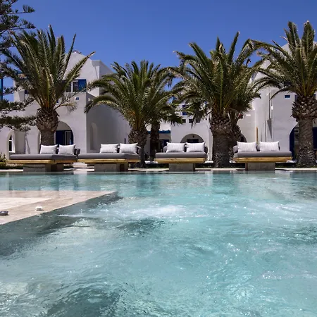 Louis Santorini Kamári