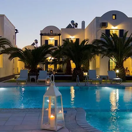 아파트호텔 루이스 스튜디오 산토리니 4*