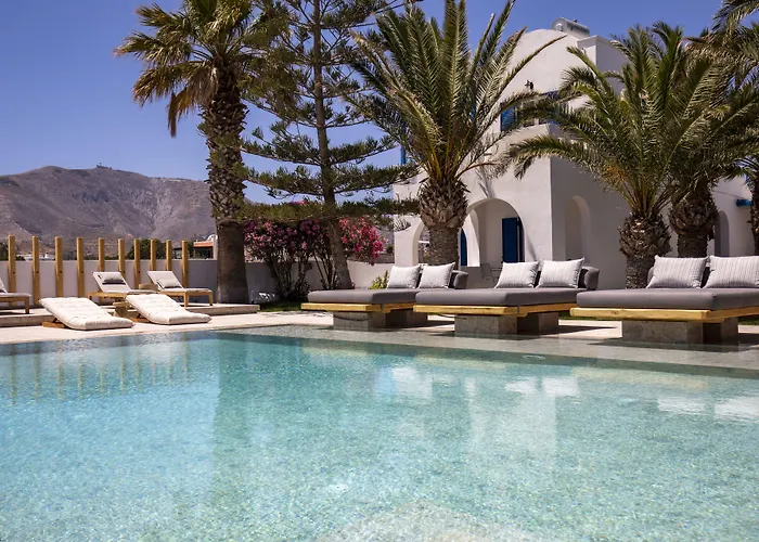 Apartahotel Louis Santorini 4*