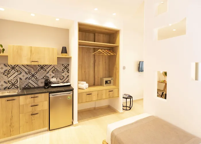 Louis Santorini Apartahotel Kamári