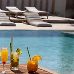 Louis Santorini Kamári