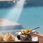 Hotel apartamentowy Louis Santorini 4*