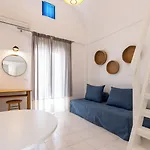 Louis Santorini Hotel apartamentowy Kamári